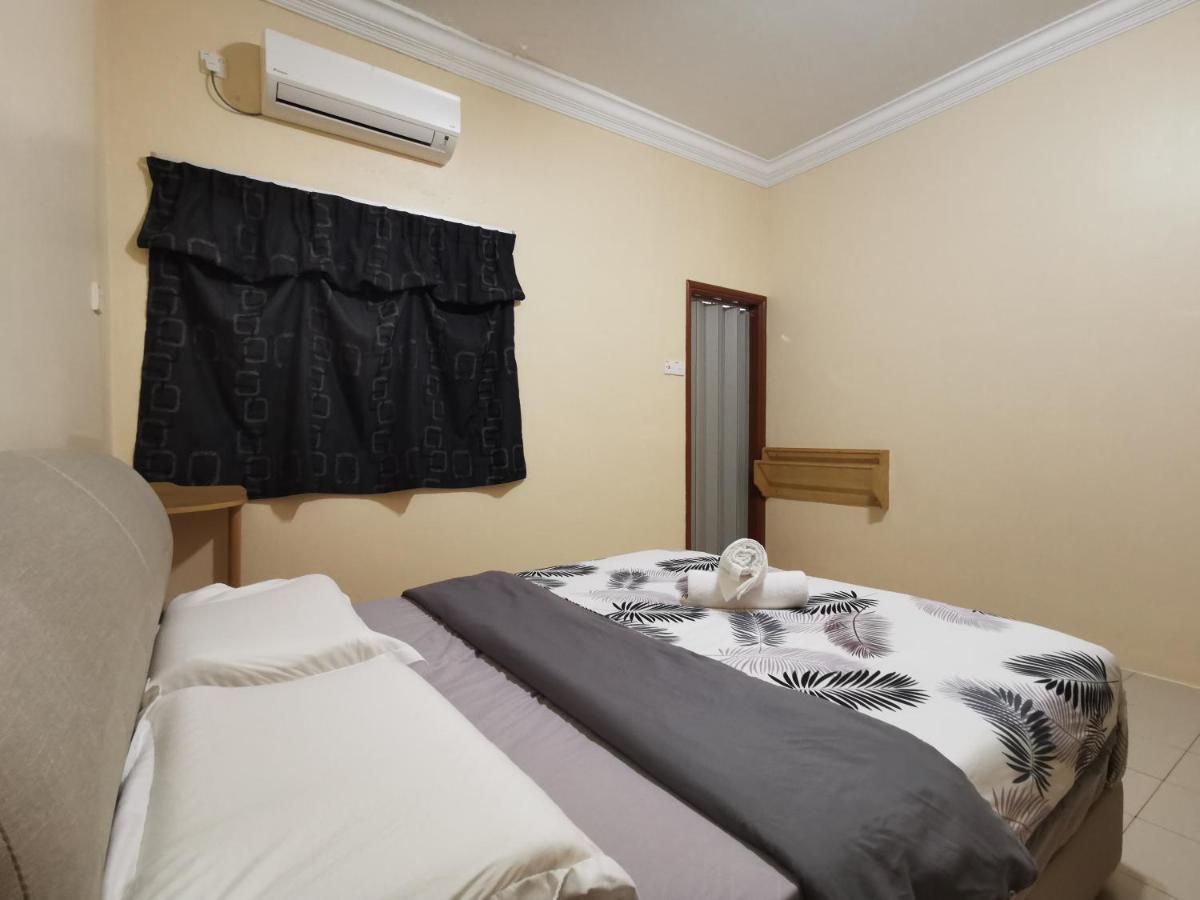 Diy Palm Court Bedroom Kuantan Exteriör bild